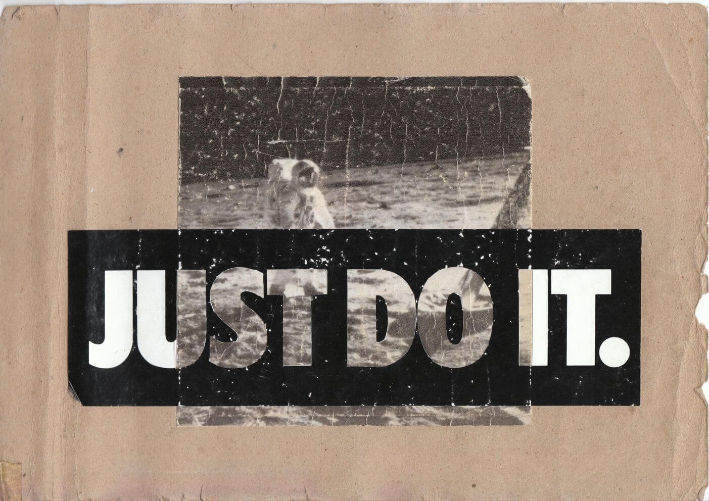 Collage Just do it con astronauta